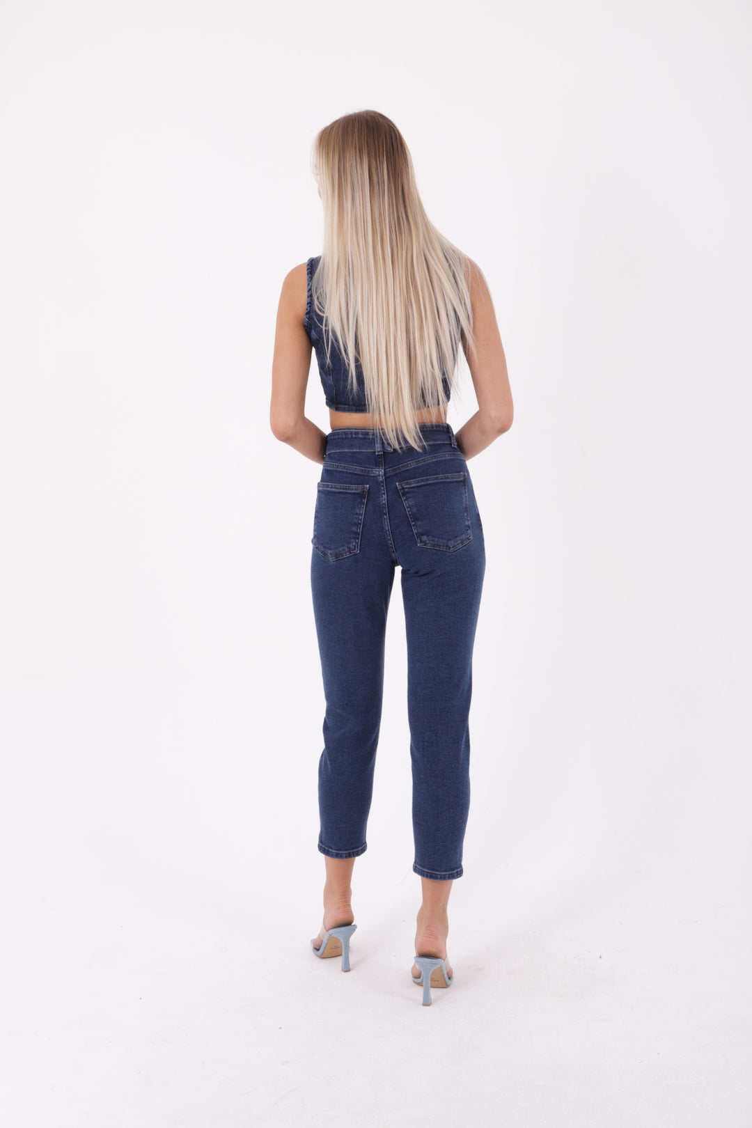 XLJ Mom Fit Jean مع قطرات سفلية وتفاصيل إضافية مختلطة - Výronas