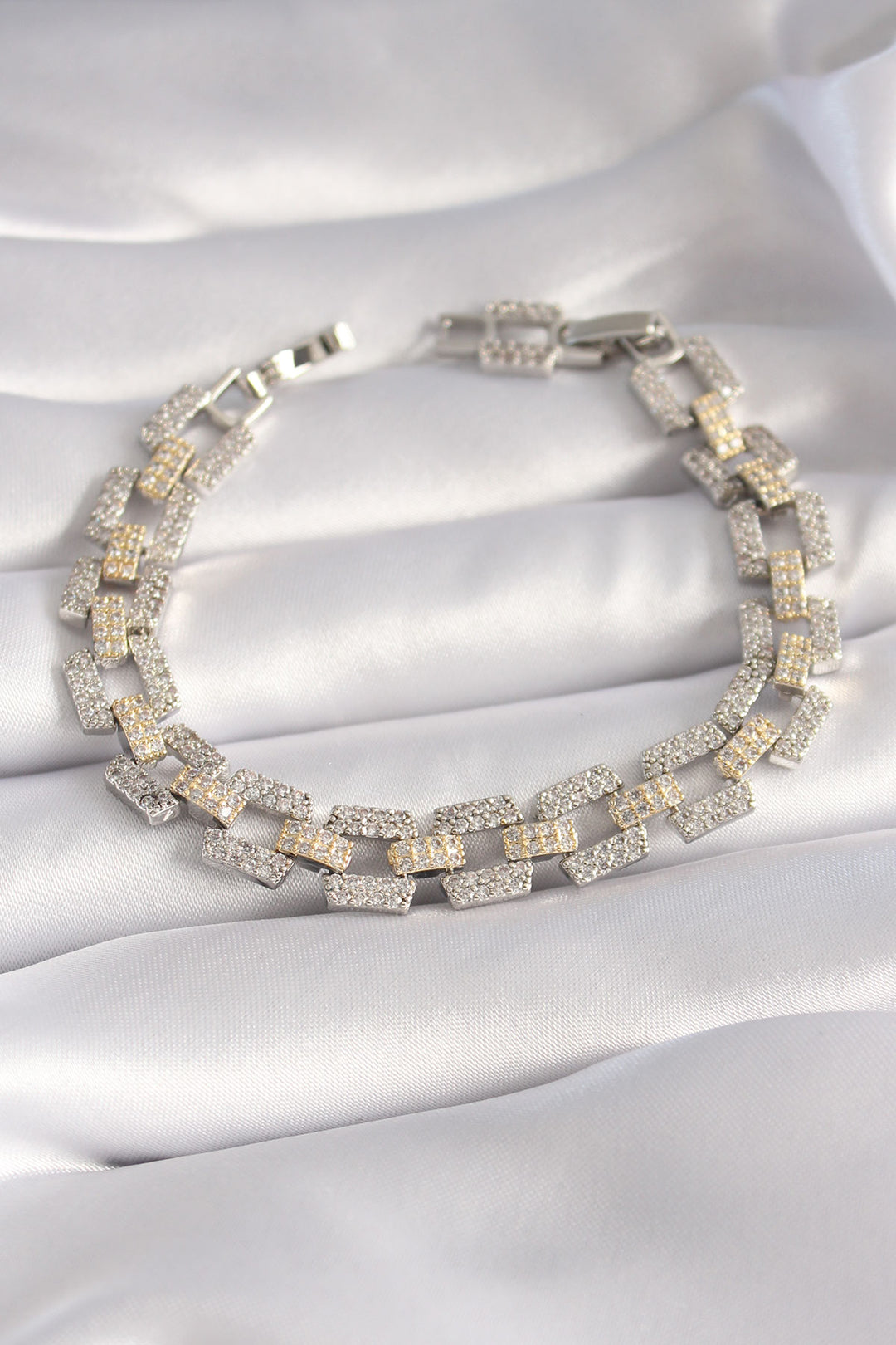 EBJ Rice Silver Color Zircon Stone VIP Series Women's Bracelet - Pátra