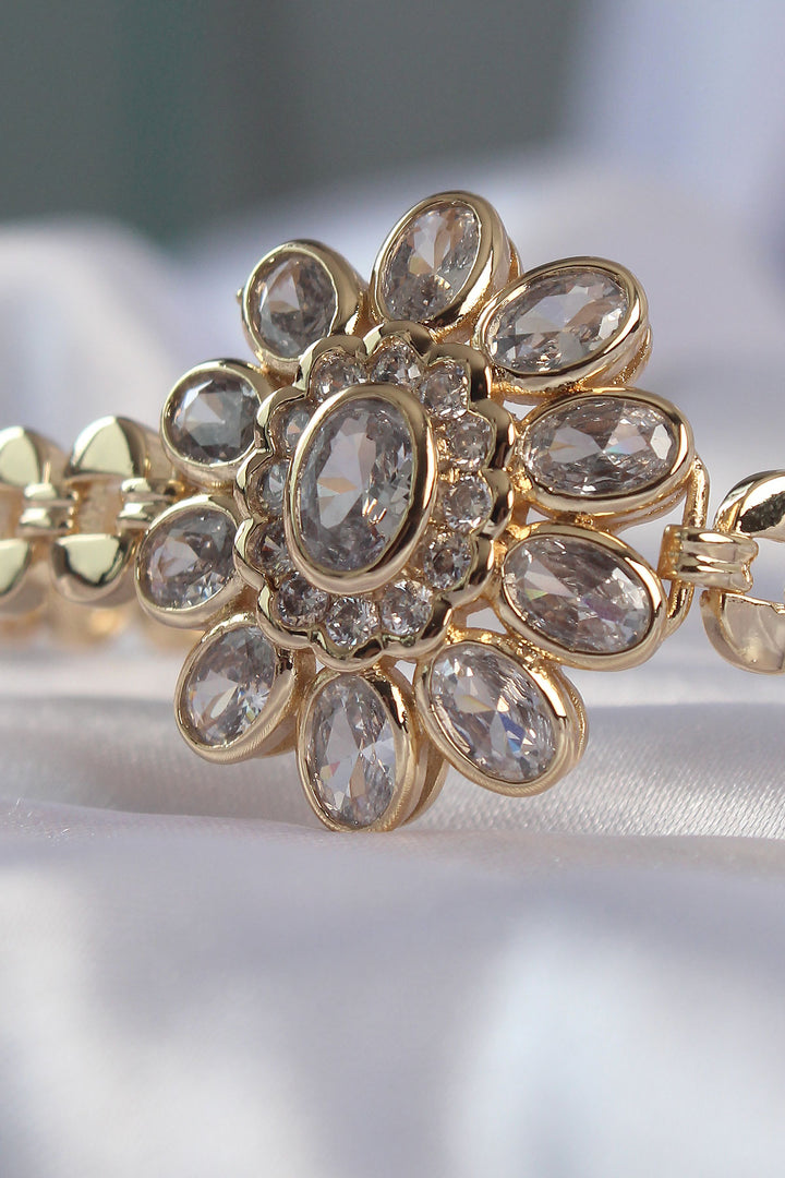 EBJ Rice Gold Color Bracelet with Large Zircon Stone Flower Figure - Ahaus