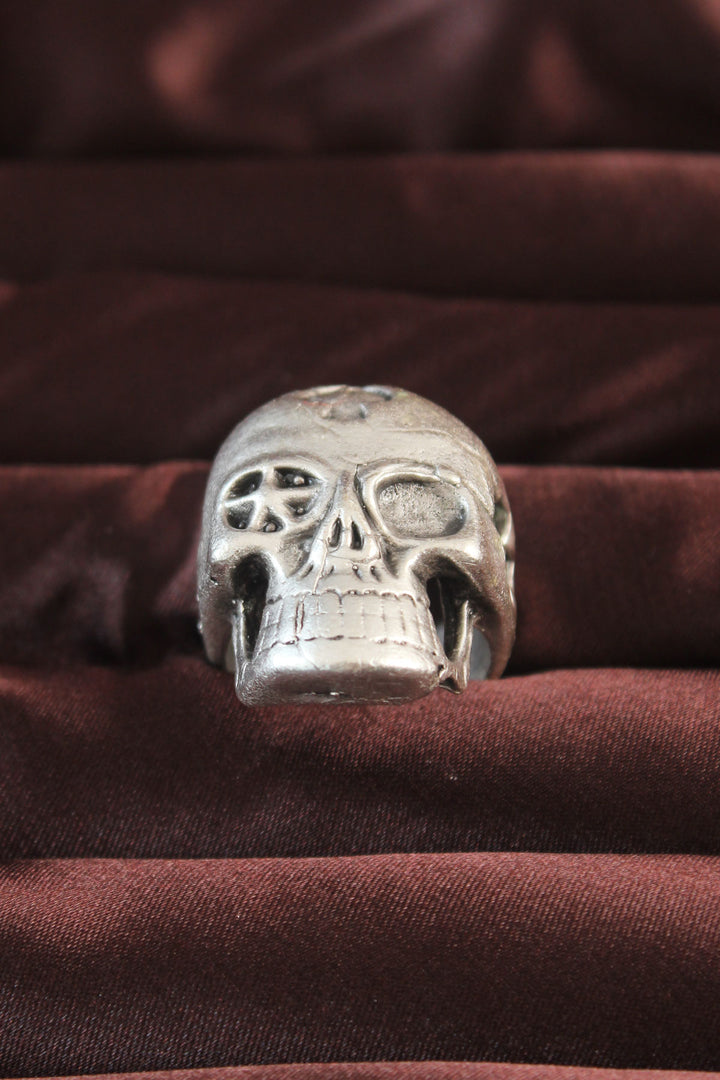 EBJ Adjustable Men's Ring with Silver Color Skull Figure - Zhlobin