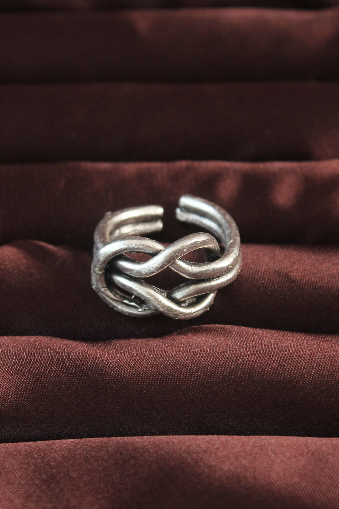 EBJ Silver Color Knot Design Adjustable Men's Ring - Königs Wusterhausen