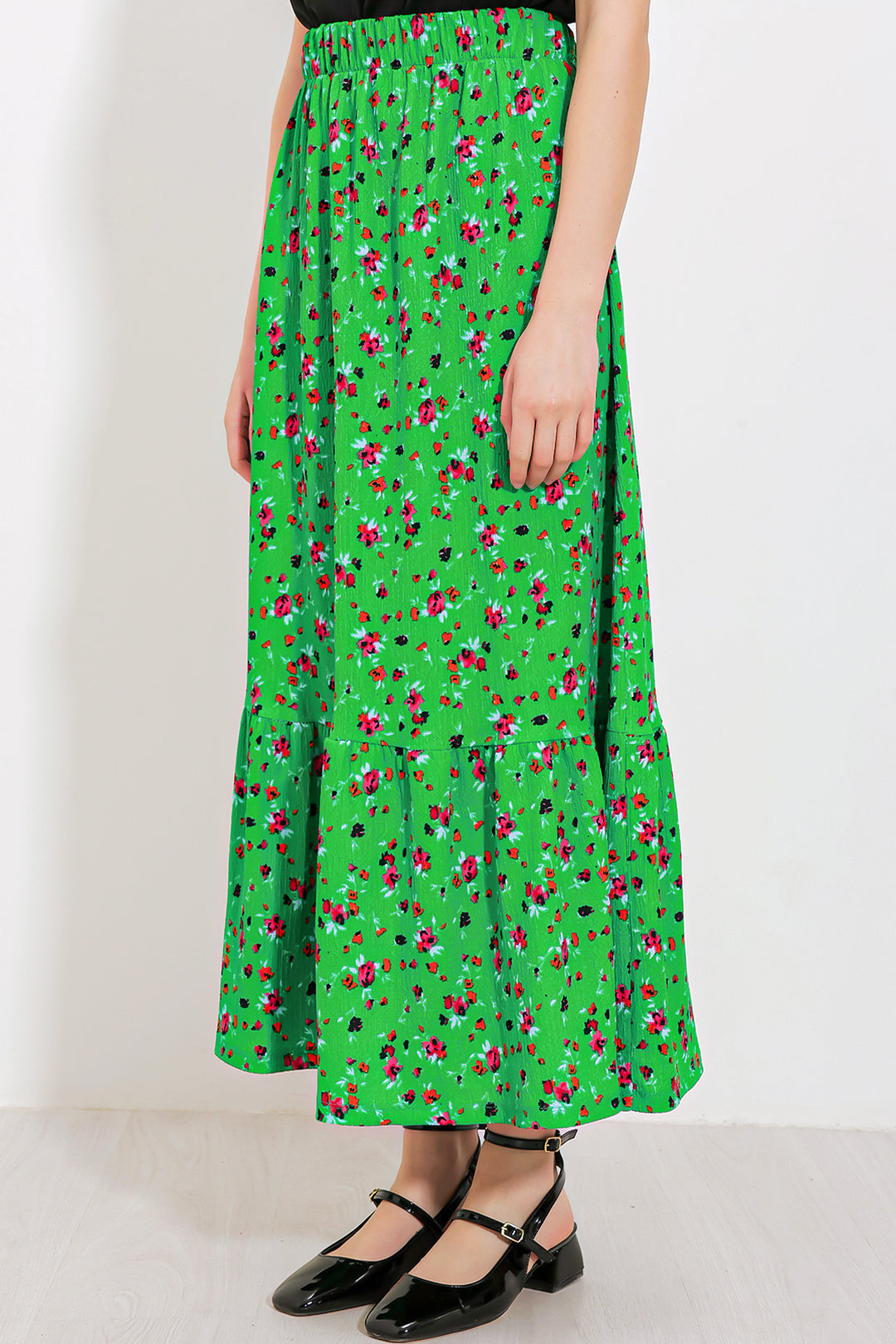 BGD Women Woman Green Flower Patterned Long Knitted Skirt 1886 - Avondale