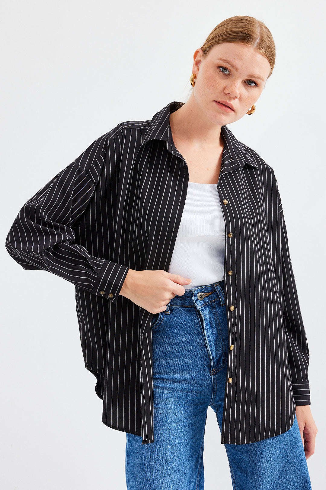 BGD Women Striped Oversized Long Basic T-shirt - Black - Avondale