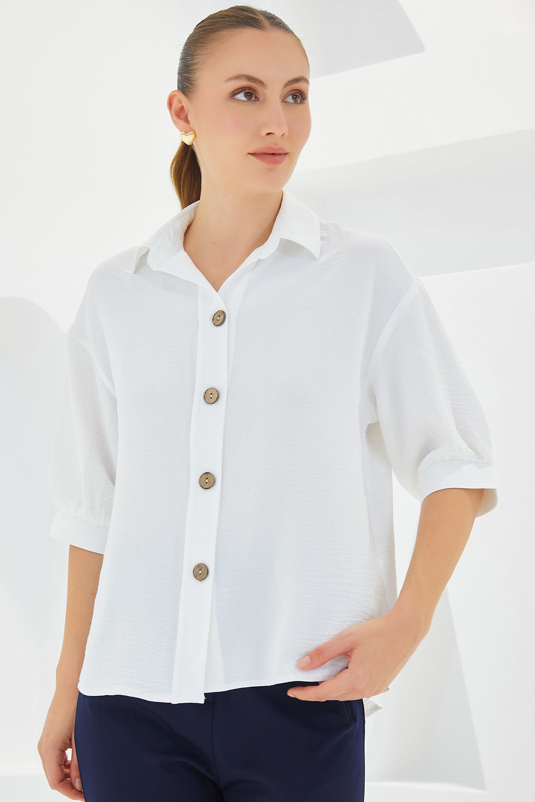 BGD Women Woman White Short Sleeve Oversized Linen Shirt 20240 - Avondale