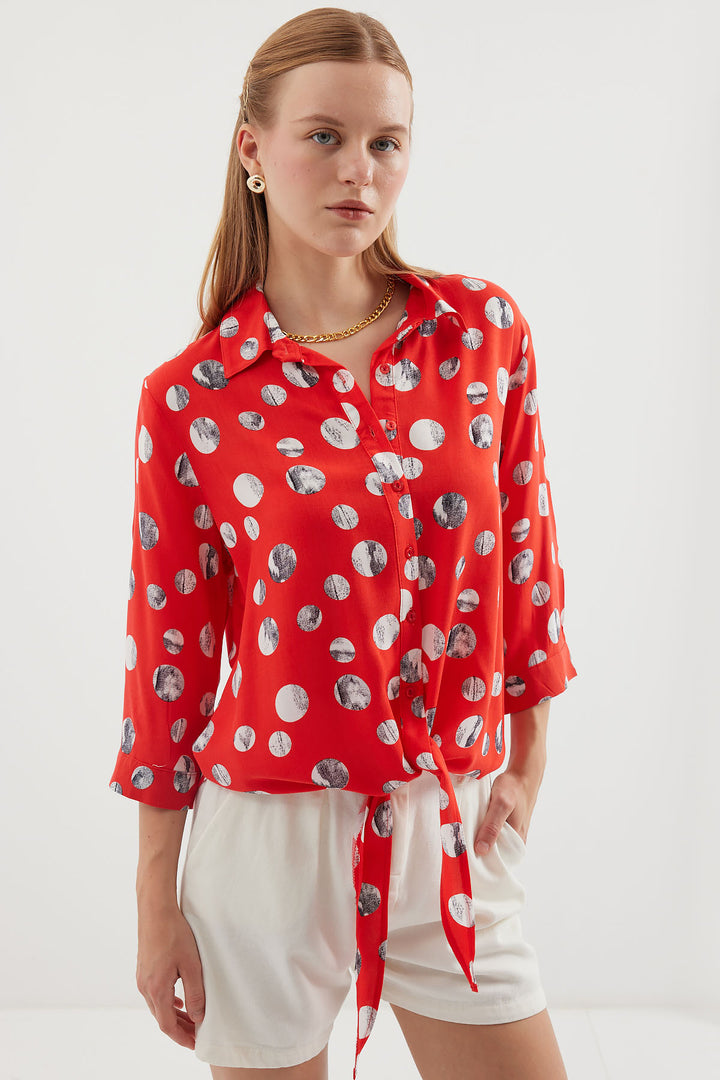 BGD Women Tie-Front Patterned Shirt - Red - Avondale