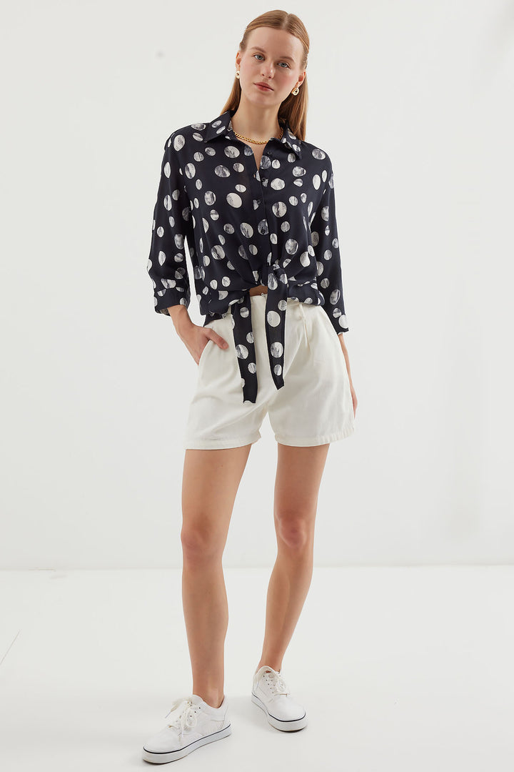 BGD Women Tie-Front Patterned Shirt - Black - Avondale