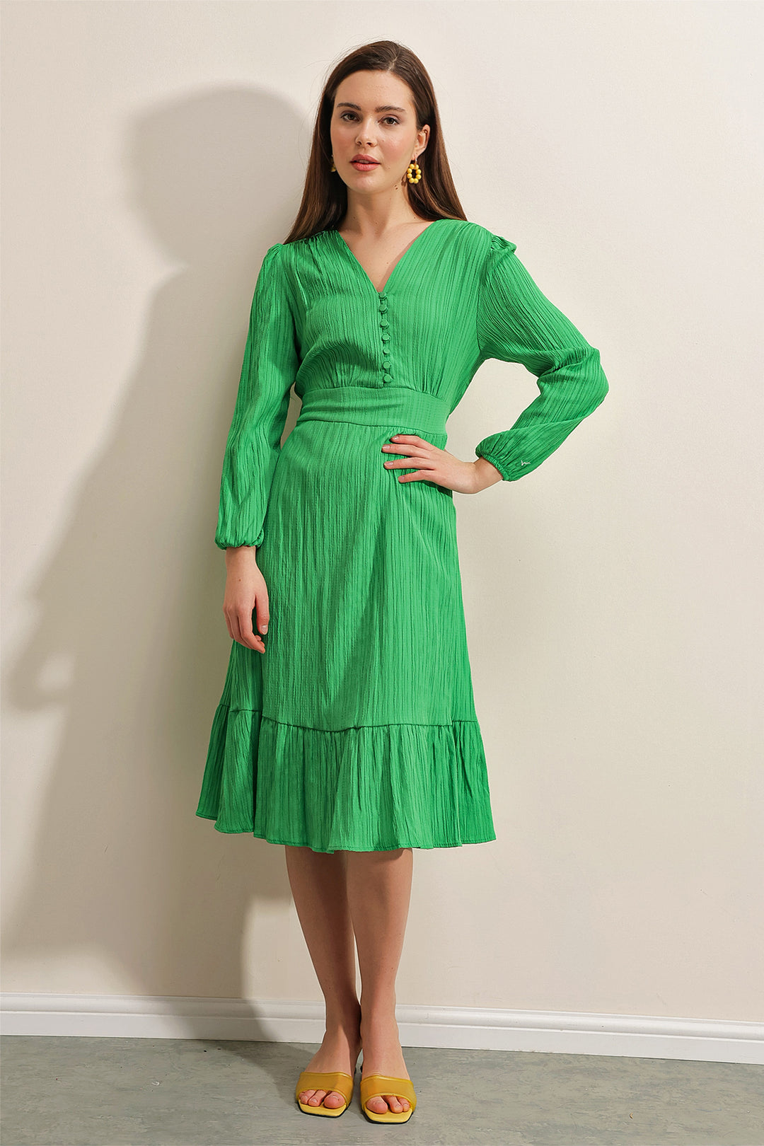 BGD Women Woven Dress with Ruffles - Green - Avondale