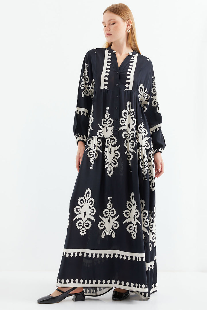 BGD Women Authentic Patterned Dress - Black - Avondale