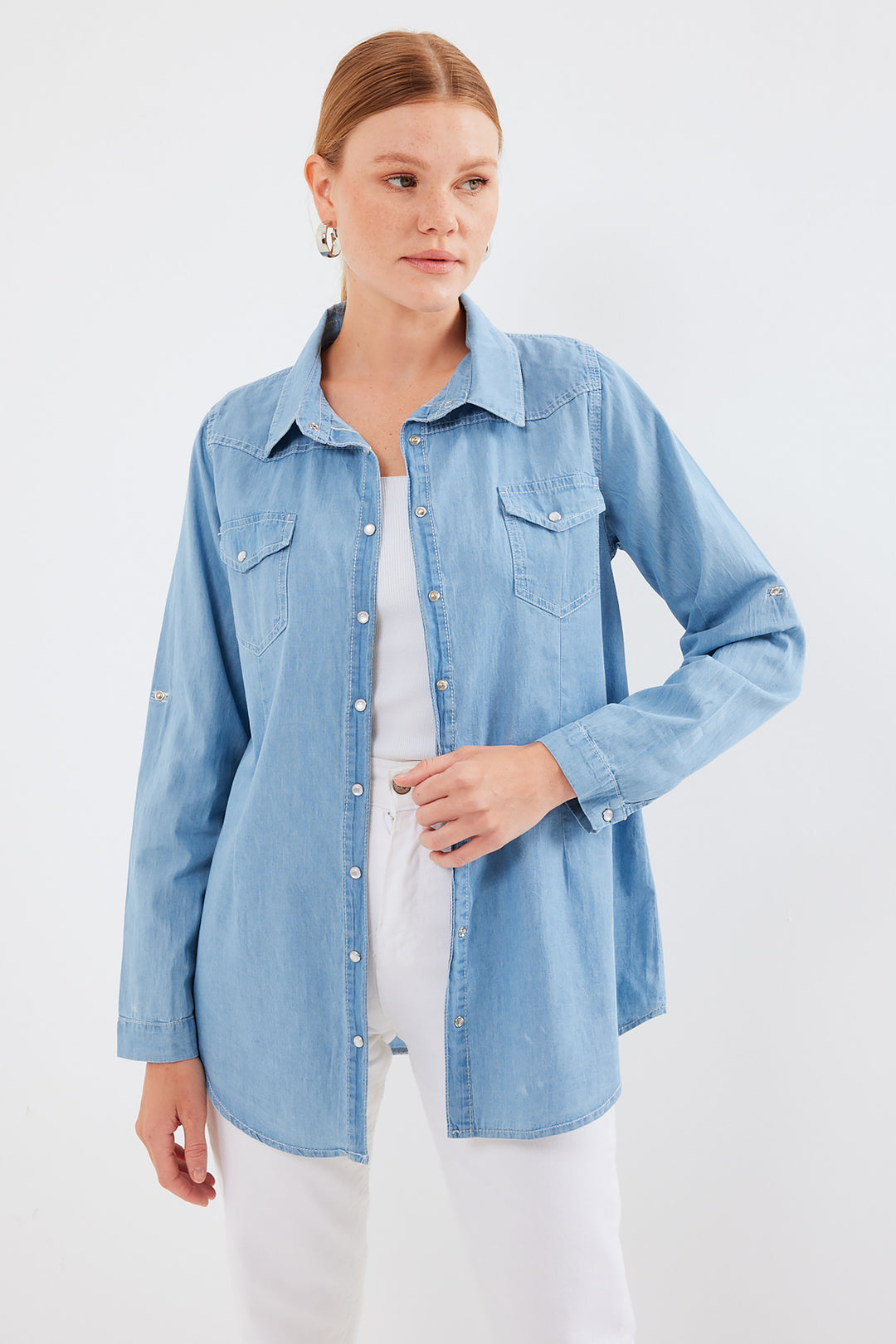 BGD Women DOUBLE POCKET SNAP BUTTON DENIM SHIRT - Blue - Avondale