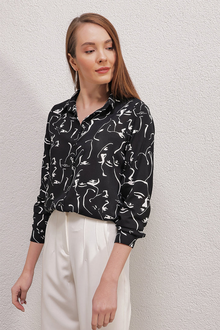 BGD Women Graphic Patterned Shirt - Black - Avondale