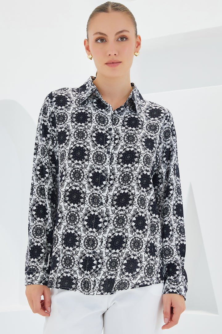 BGD Women Graphic Patterned Shirt - Black - Avondale