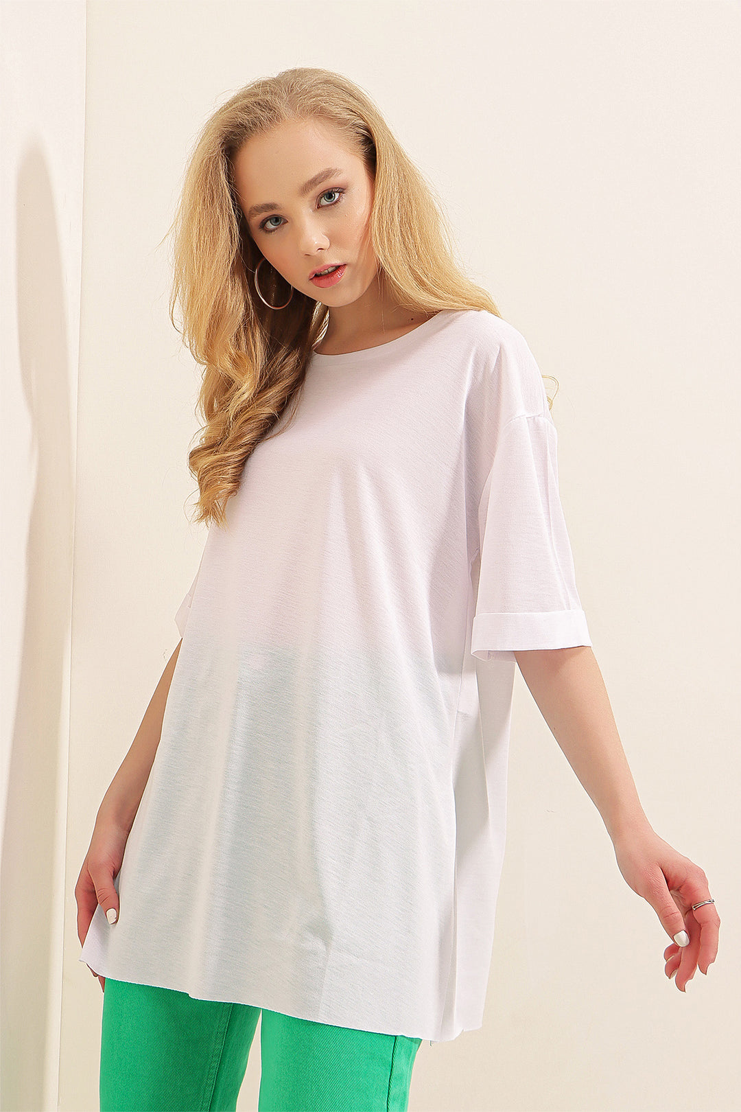 BGD Women Slit Oversized T-shirt - White - Avondale