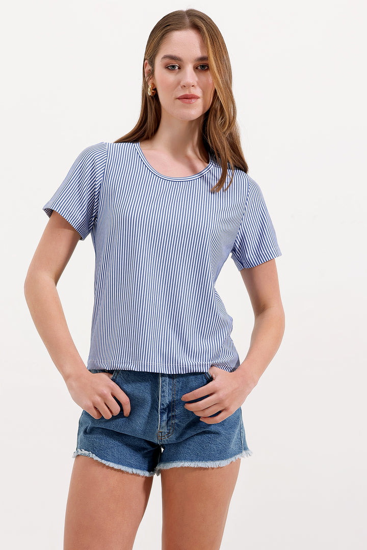 BGD Women Striped Basic T-shirt - Blue - Avondale