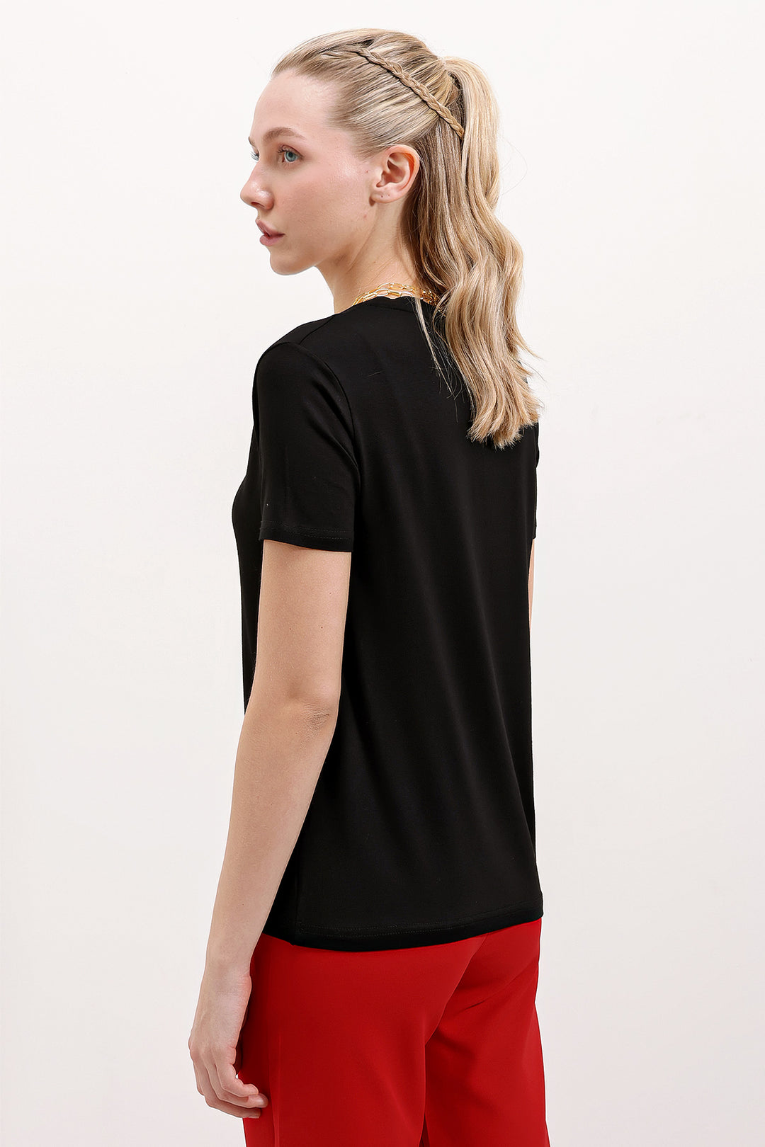 BGD Women V Neck Oversized T-shirt - Black - Avondale