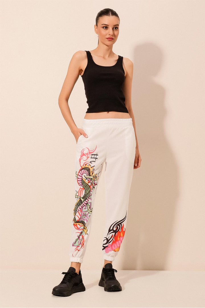 BGD Women Patterned Sweatpants - White - Avondale