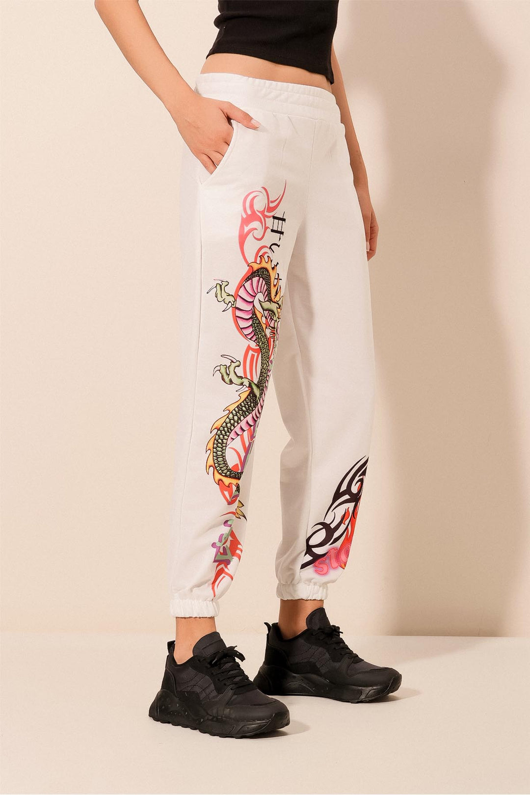 BGD Women Patterned Sweatpants - White - Avondale