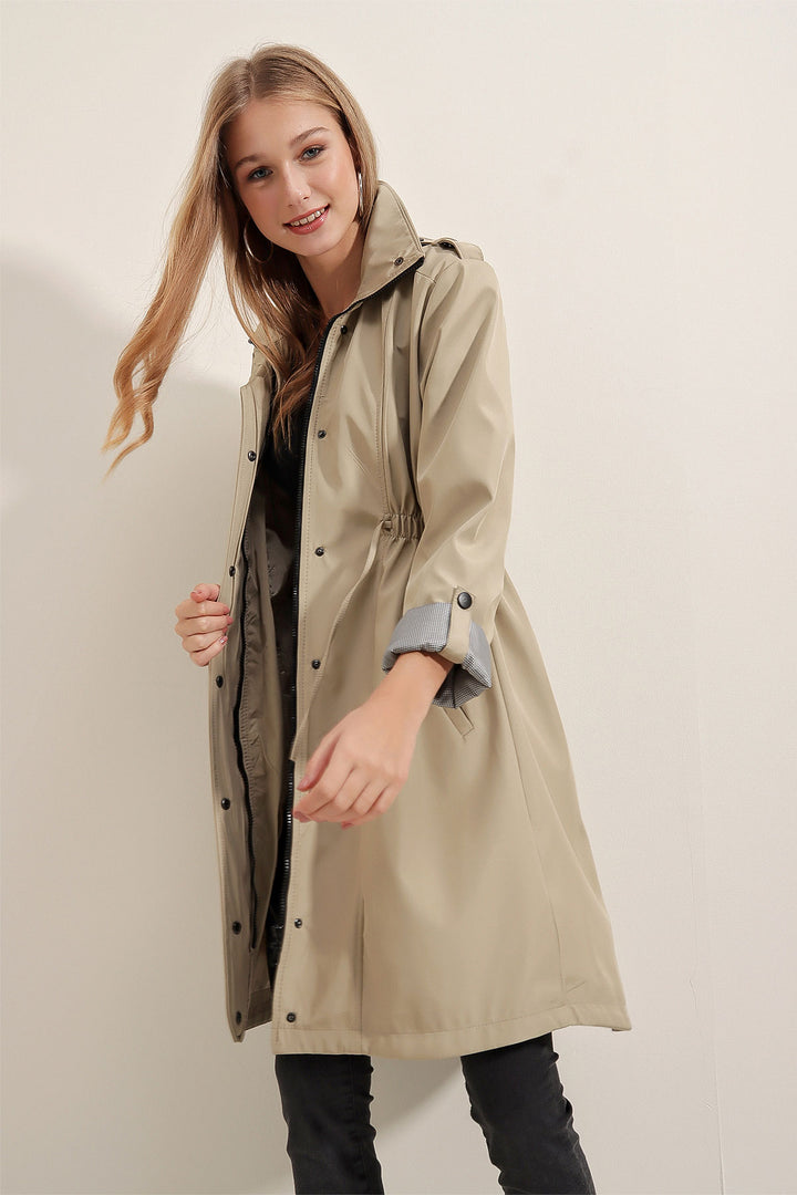 BGD Women Belted Trench Coat - Beige - Avondale