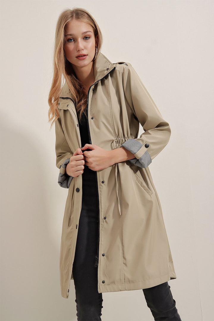 BGD Women Belted Trench Coat - Beige - Avondale