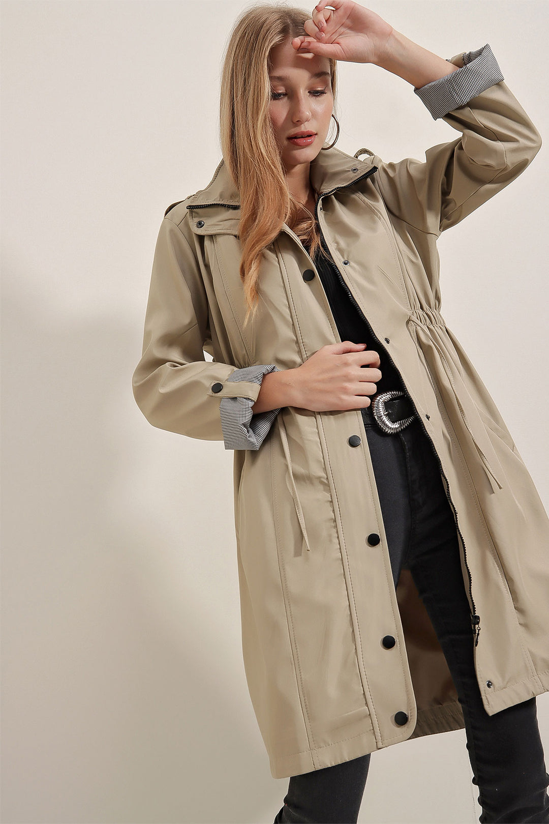 BGD Women Belted Trench Coat - Beige - Avondale