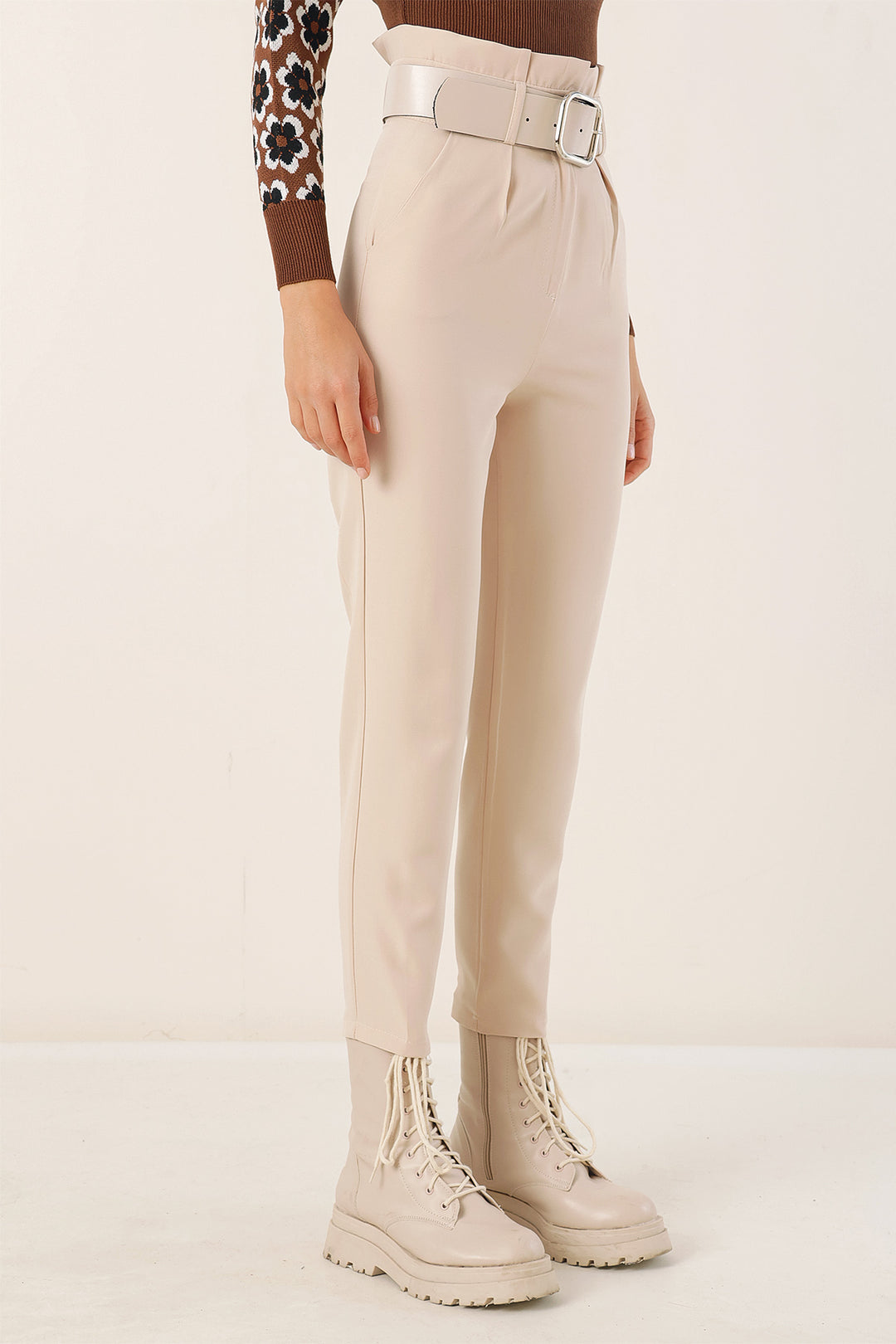 BGD Women Belted Fabric Pants - Cream - Avondale