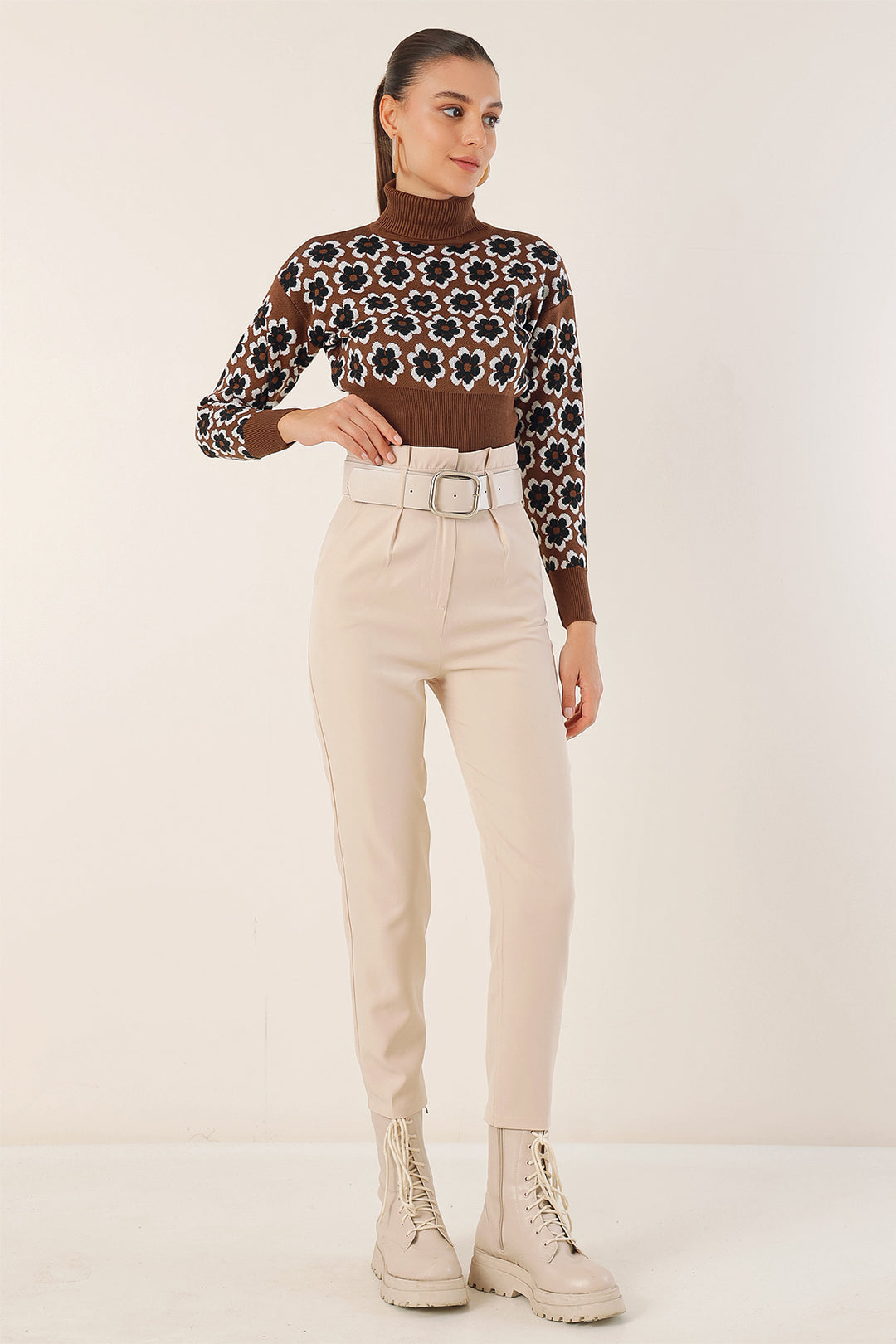 BGD Women Belted Fabric Pants - Cream - Avondale