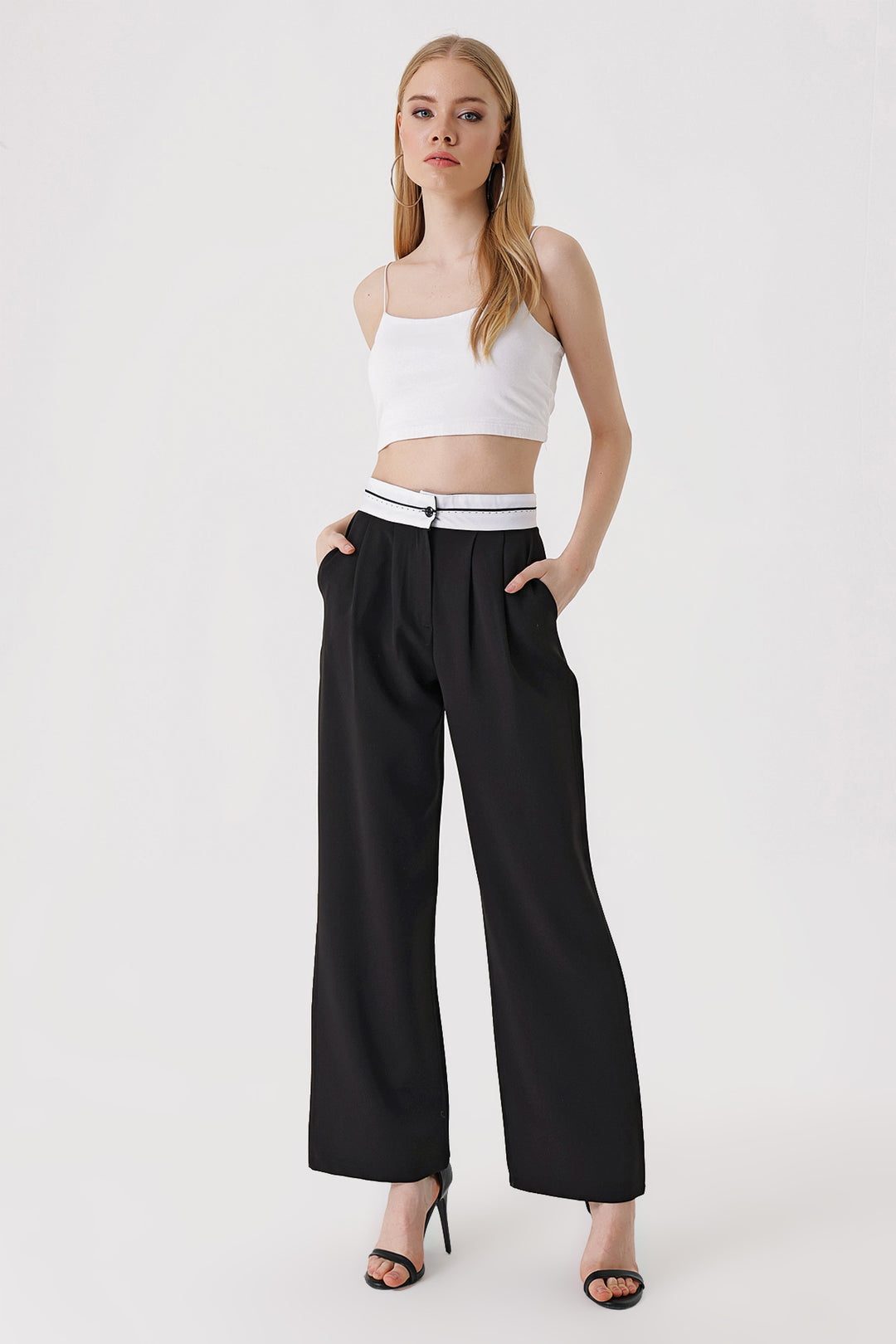 BGD Women Reverse Belt Palazzo Pants - Black - Avondale