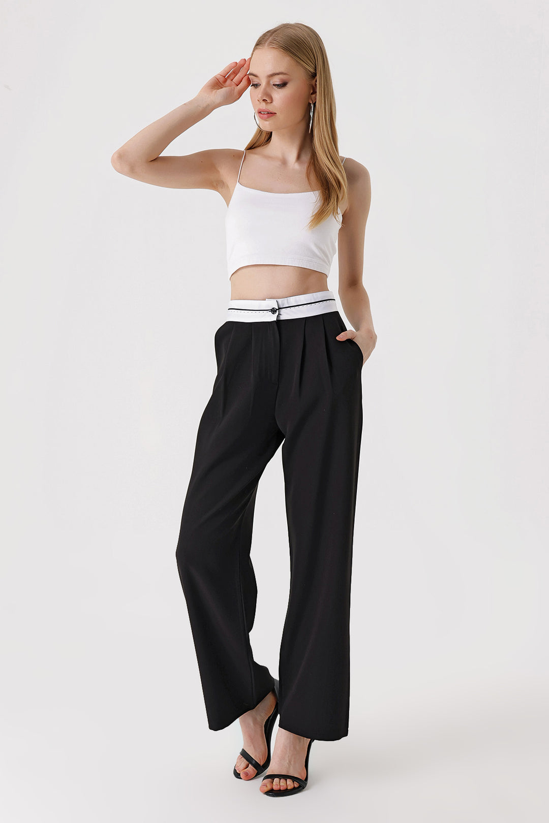 BGD Women Reverse Belt Palazzo Pants - Black - Avondale