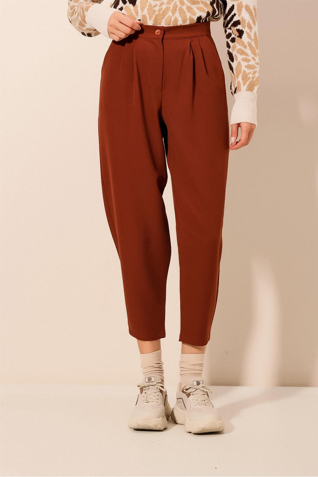 BGD Women Fabric Carrot Pants - Brown - Avondale