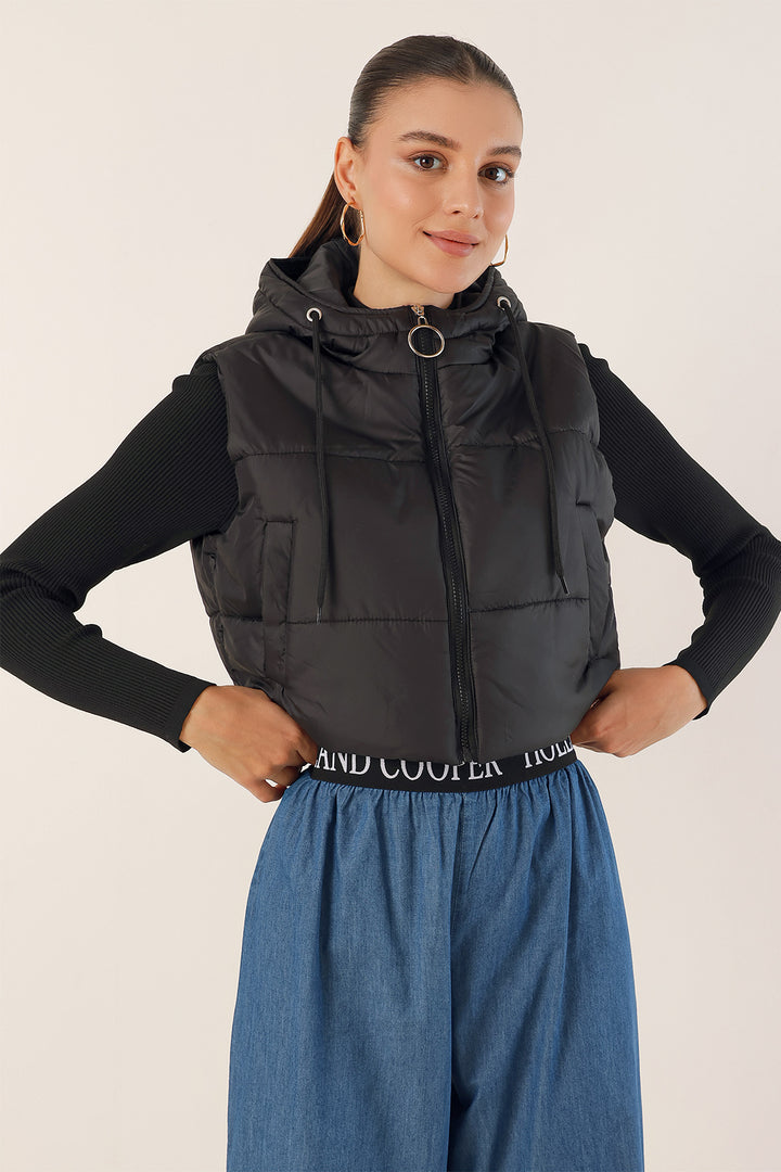 BGD Women Crop Puffer Vest - Black - Avondale