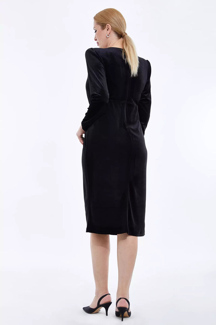 FRV Black plus size velvet long sleeve midi dress - Rosenberg