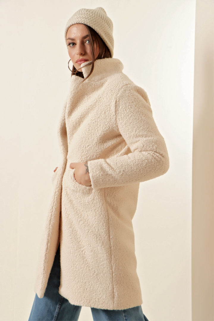 BGD Women Oversized Coat - Ecru - Avondale