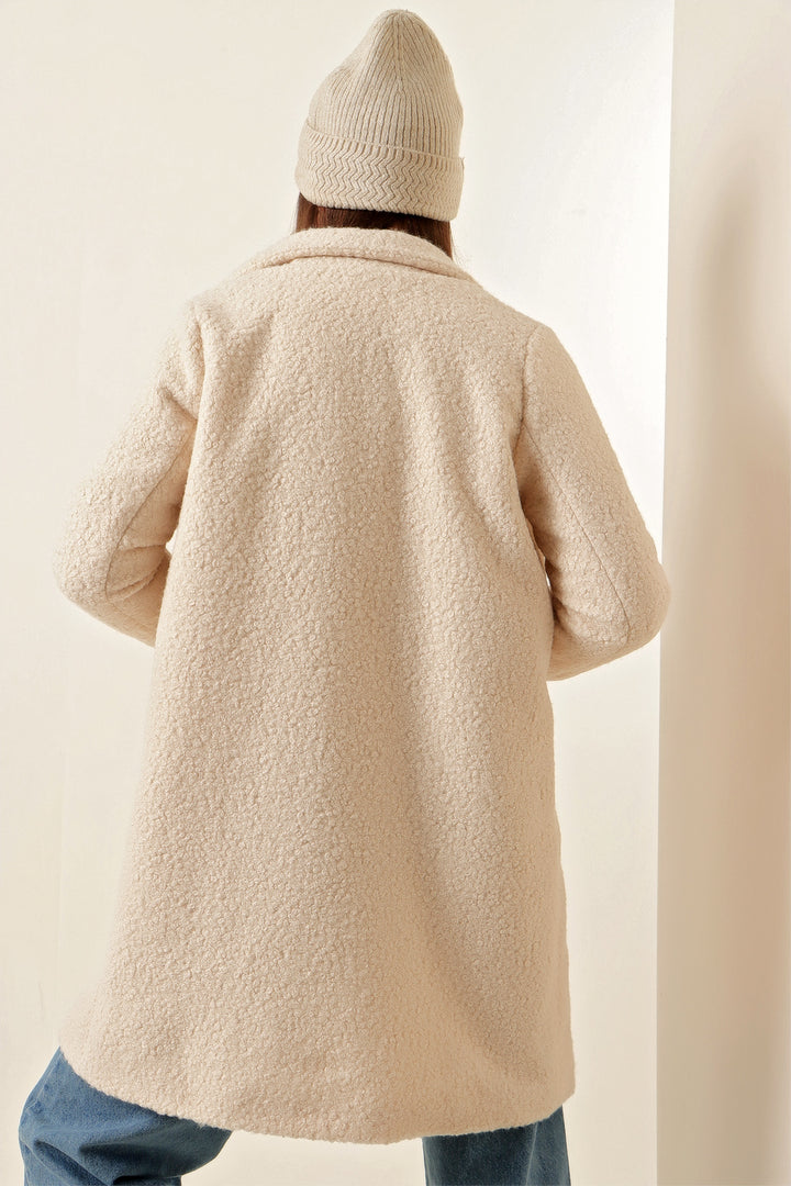 BGD Women Oversized Coat - Ecru - Avondale