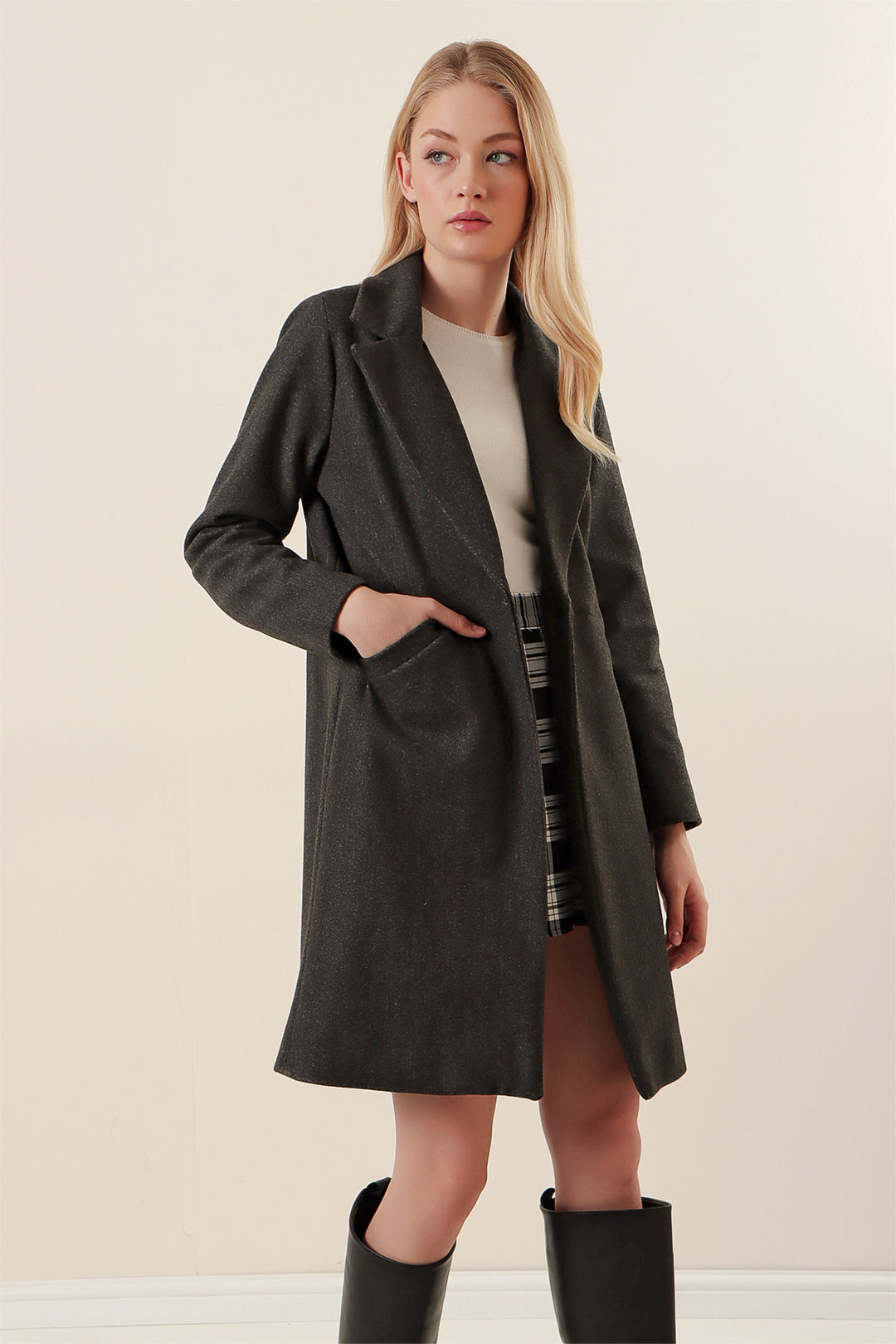 BGD Women Stamp Coat - Smoke Gray - Avondale