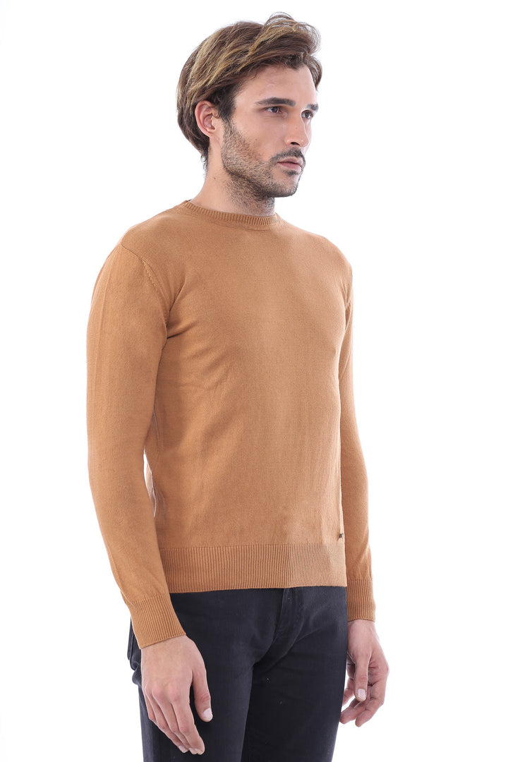 WSS Circle Collar Camel Color Sweater  - Singen