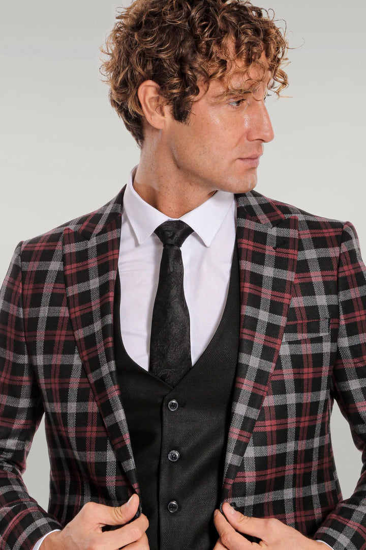 WSS Burgundy Checked Blazer Slim Fit Black Men Suit  - Singen