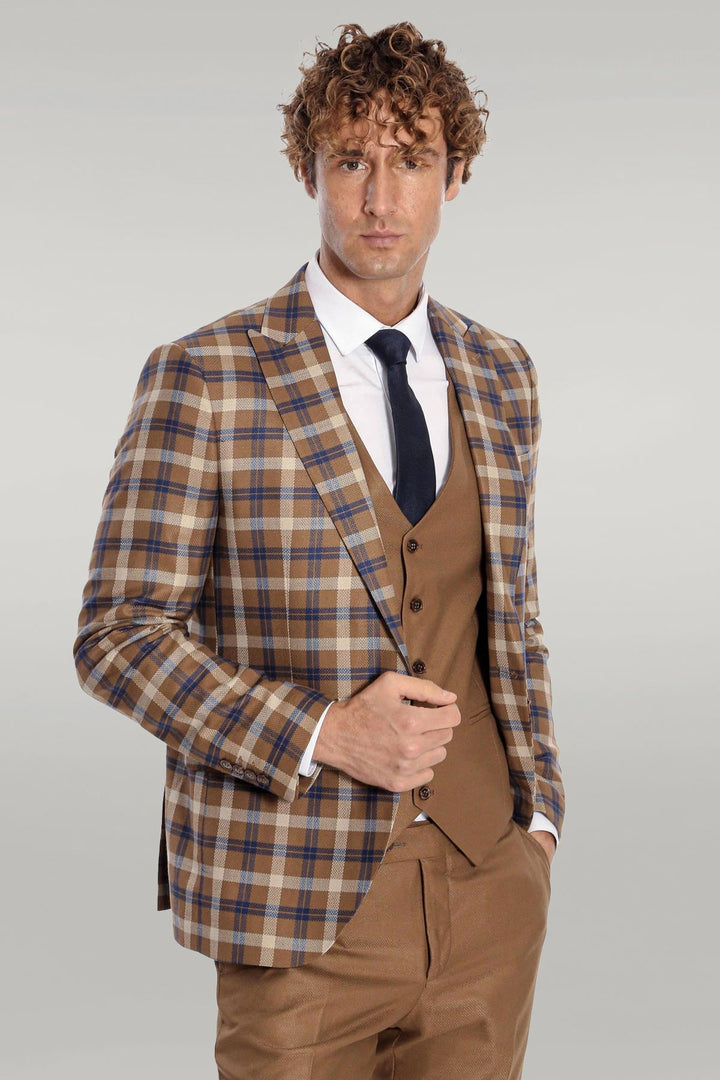 WSS Checked Slim Fit Brown Men Suit   - Singen