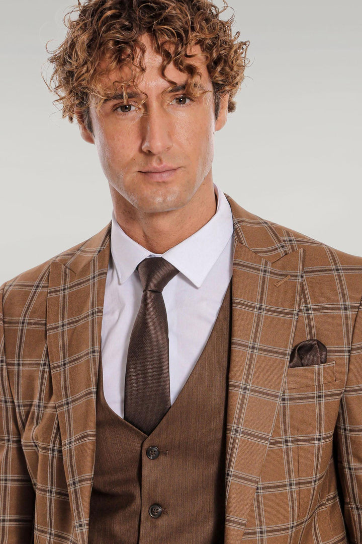 WSS Checked Patterned Slim Fit Brown Men Suit  - Singen