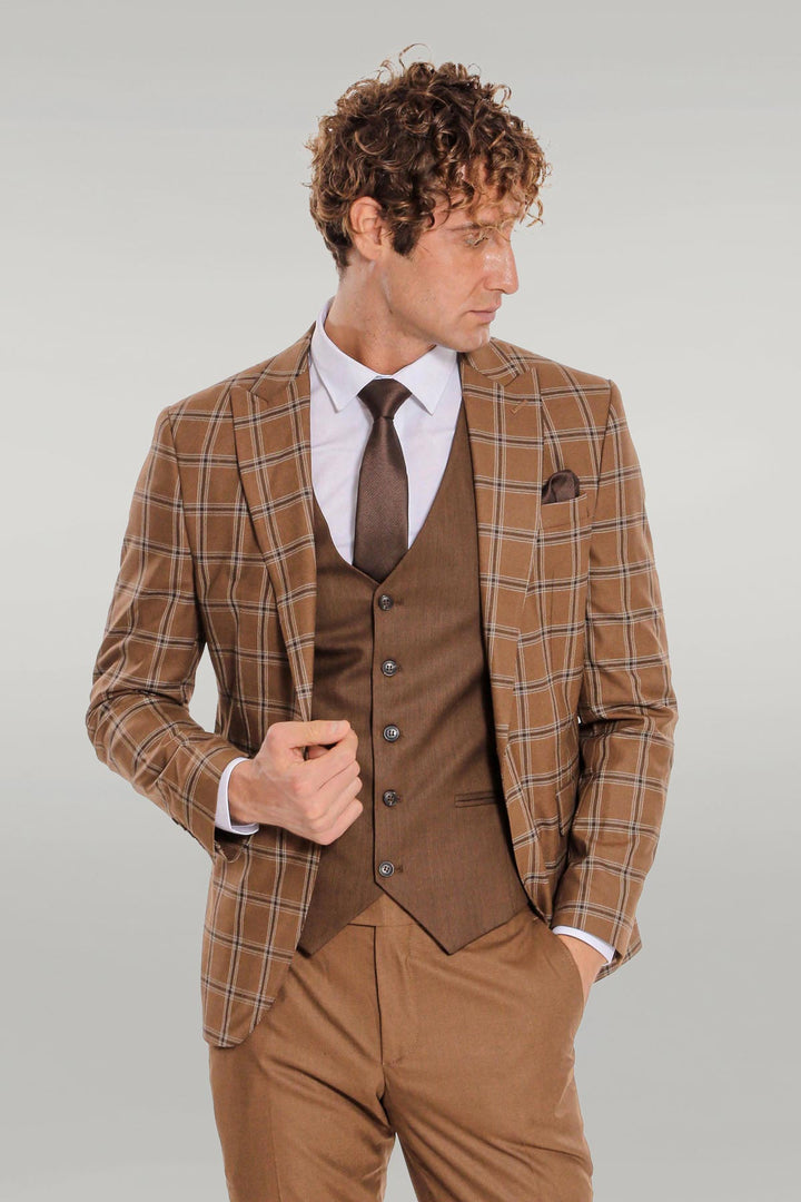 WSS Checked Patterned Slim Fit Brown Men Suit  - Singen