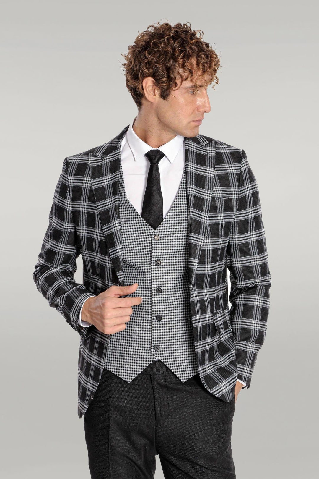 WSS Slim Fit Patterned Checked Black Men Suit  - Singen