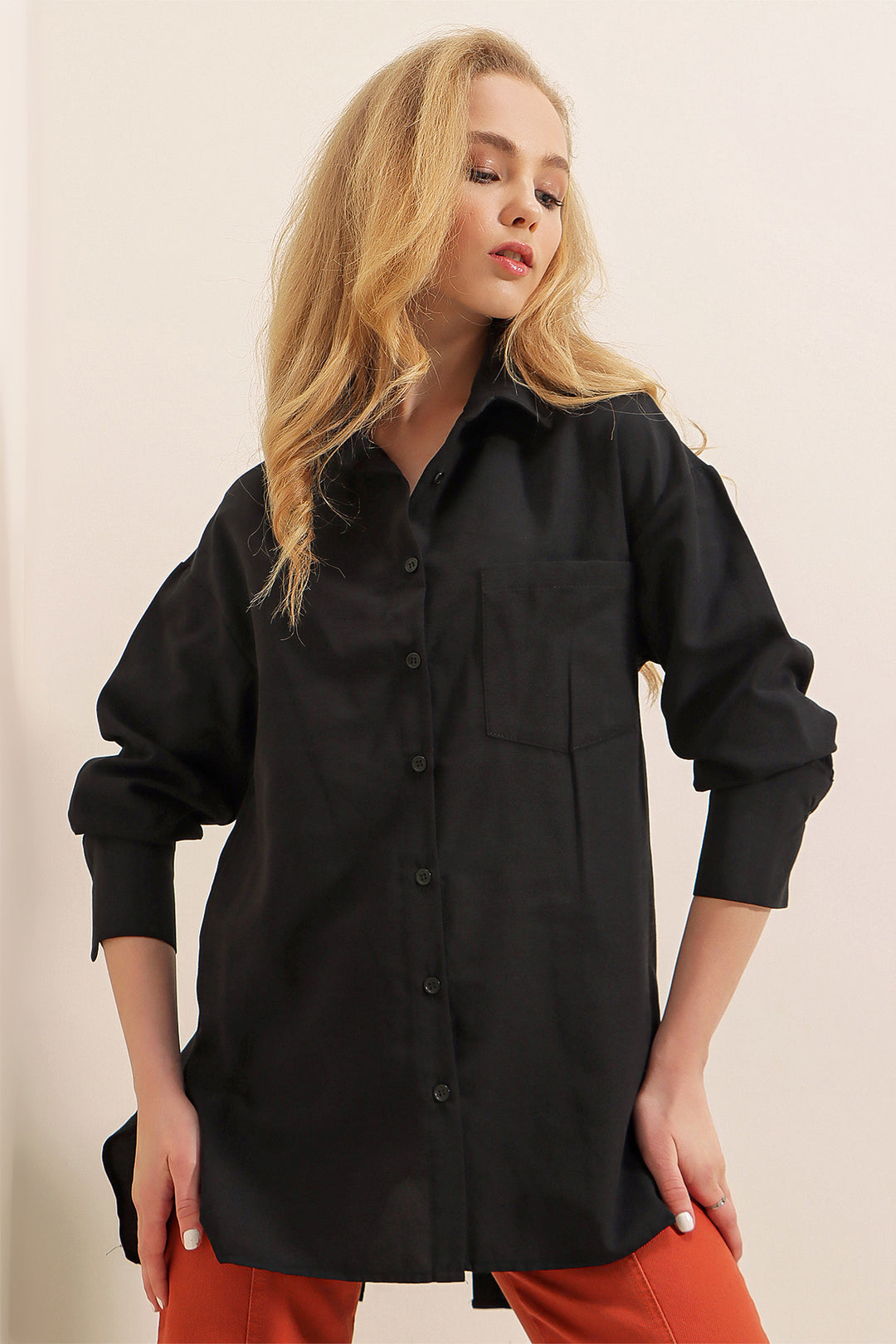 BGD Women Back Buttoned Boyfriend Shirt - Black - Avondale