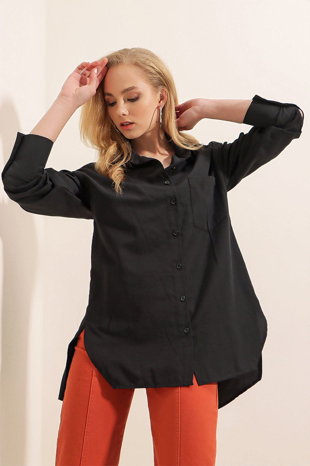 BGD Women Back Buttoned Boyfriend Shirt - Black - Avondale