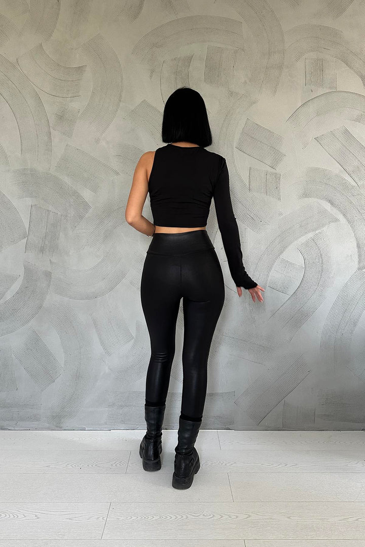 ELS Asymmetric Crop - Black - Shreveport