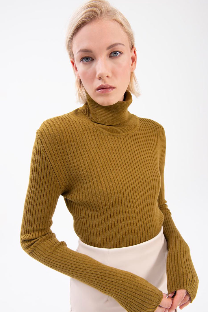 BSL Women Turtleneck knitted top - Bowling Green