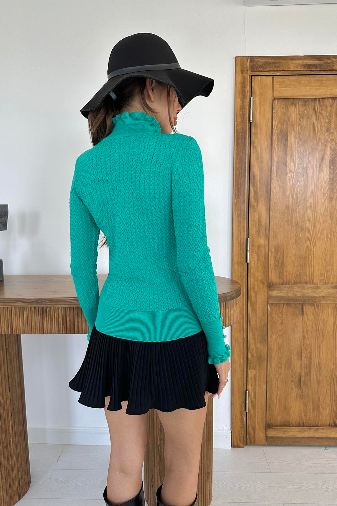 ELS Turtleneck and Cable Knit Sweater - Green - Missouri City