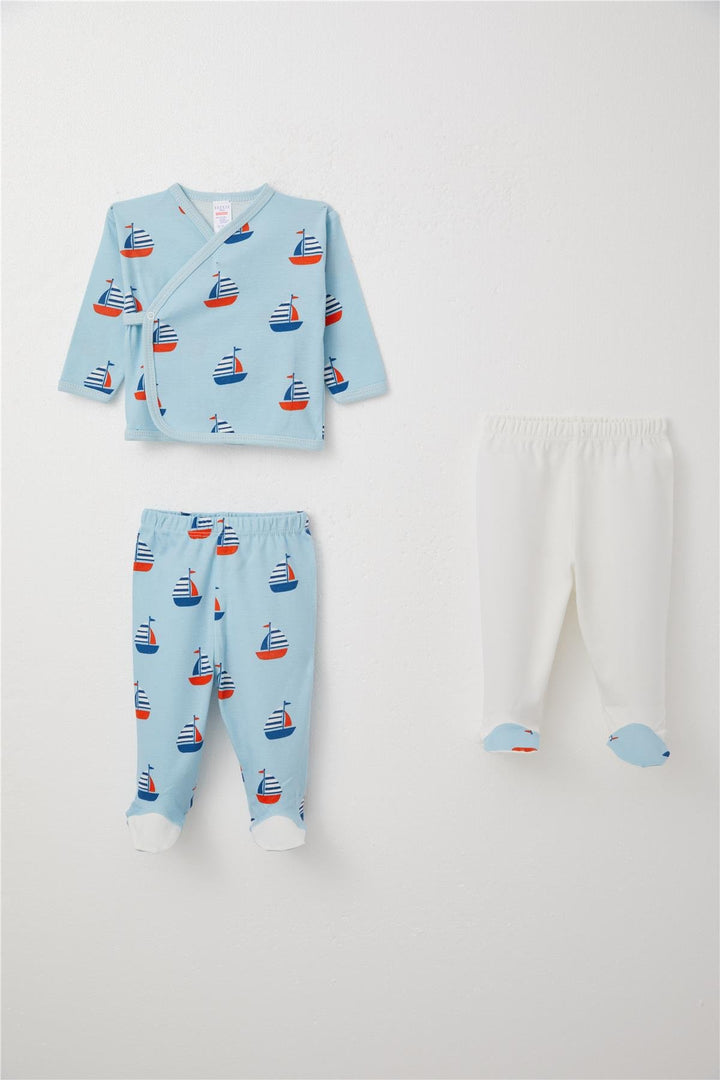 BRE Breeze Baby Boy Hospital Outfit 3-Piece with Sailboat Pattern 0-4 Months, Light Blue - Irondequoit