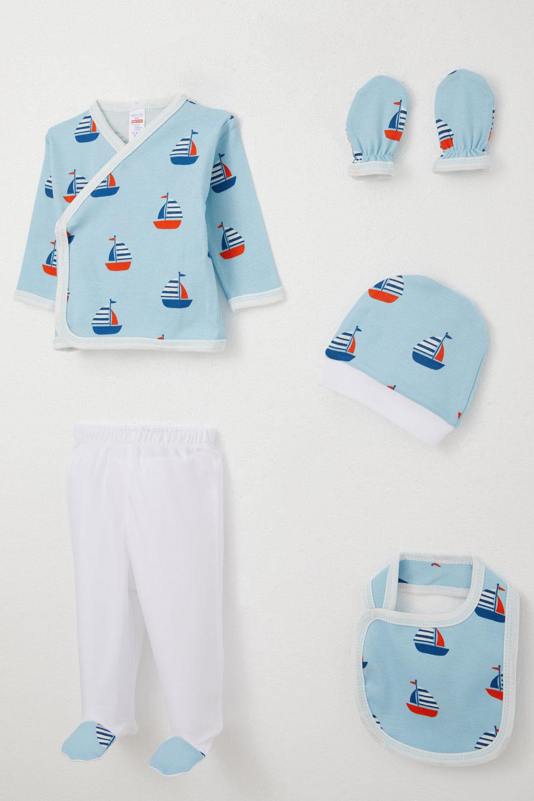 BRE Breeze Baby Boy Hospital Outfit 5 Piece Sailboat Pattern 0-3 Months, Light Blue - La Roche-sur-Yon