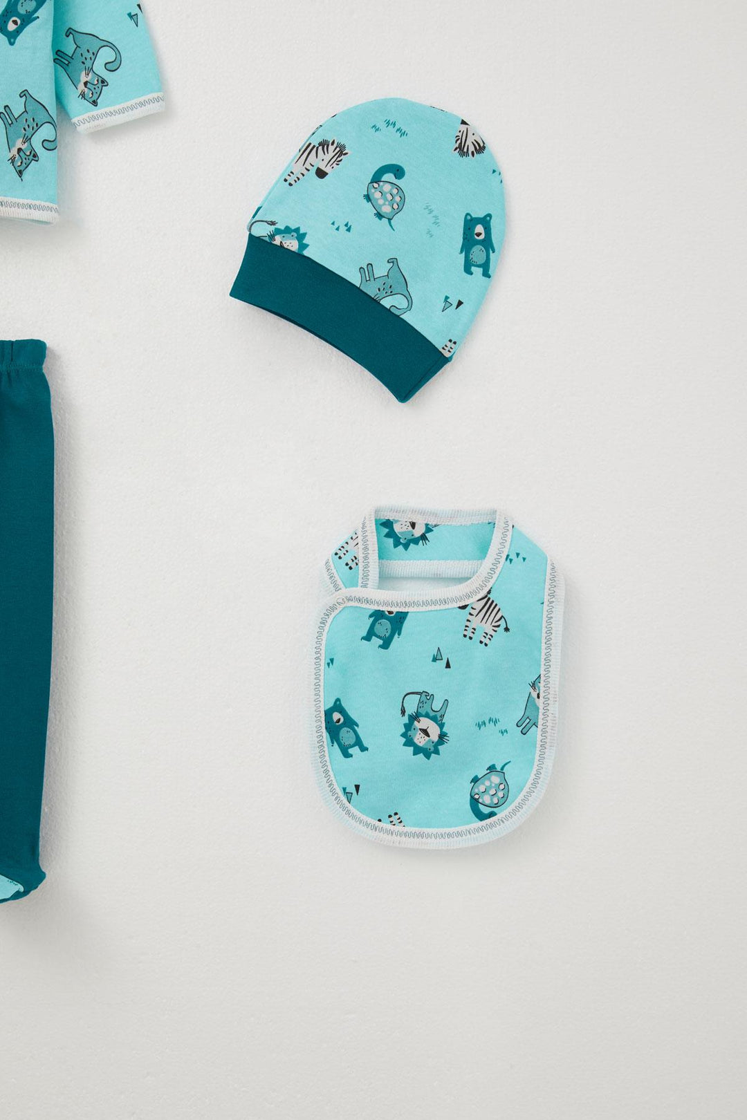 BRE Breeze Baby Boy Hospital Outfit 5-Piece Cute Animals Patterned 0-3 Months, Blue - Alhaurín de la Torre