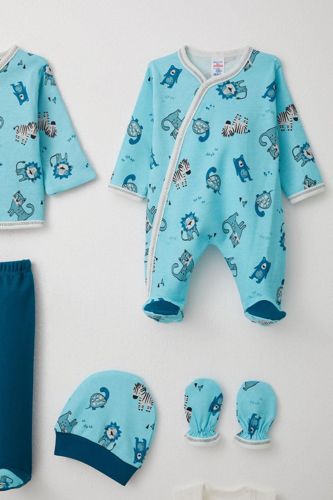 BRE Breeze Baby Boy Hospital Outfit 8 Pieces Cute Animals Patterned 0-3 Months, Blue - Cuernavaca