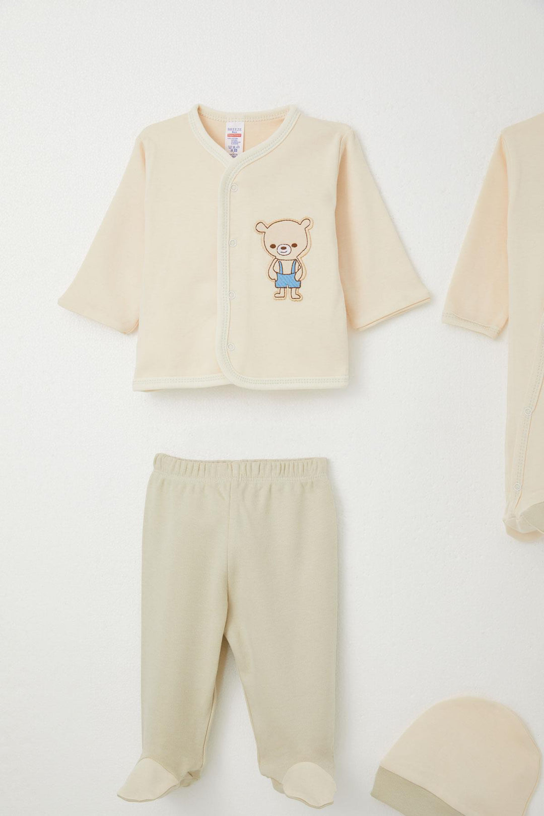 BRE Breeze Baby Boy Hospital Outfit 8-Piece with Cute Bear Embroidery 0-3 Months, Cream - Fruit Cove