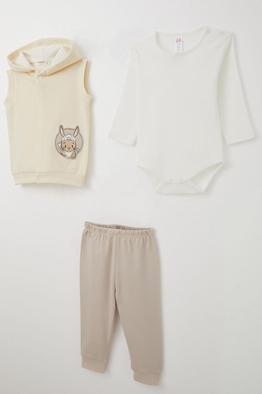 BRE Breeze Baby Boy Bodysuit 3-Piece Set Cute Bunny Embroidered 4 Months Year, Cream - Meaux